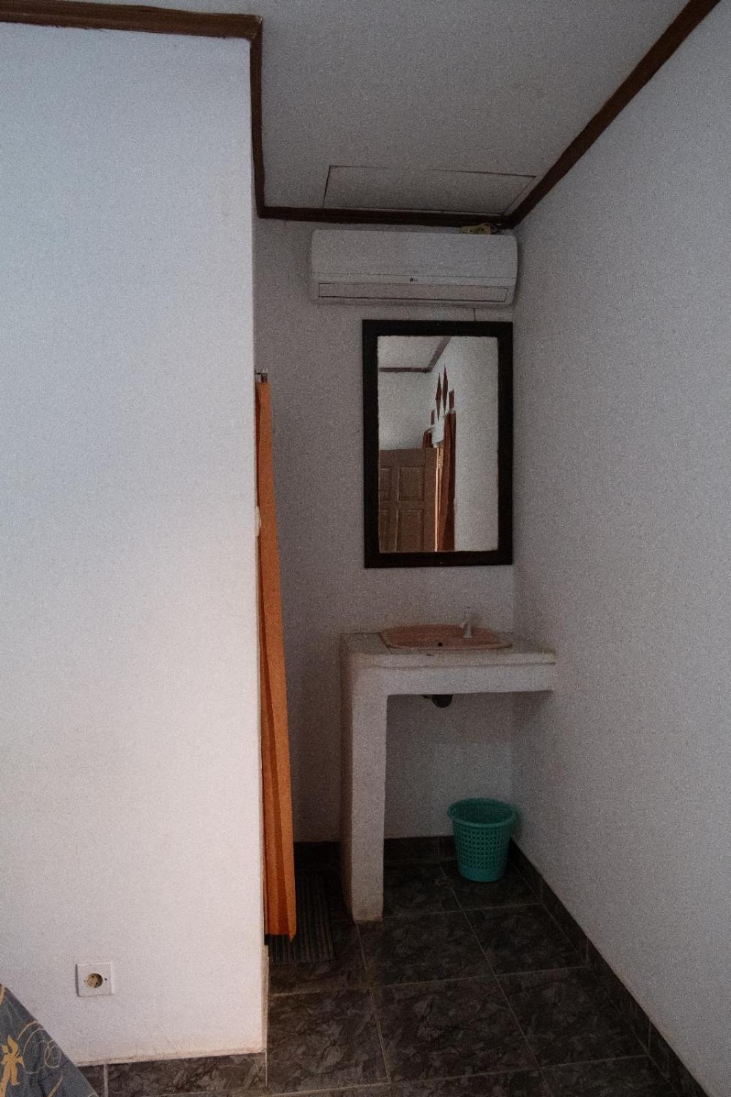 Ramdan Homestay Kuta  외부 사진