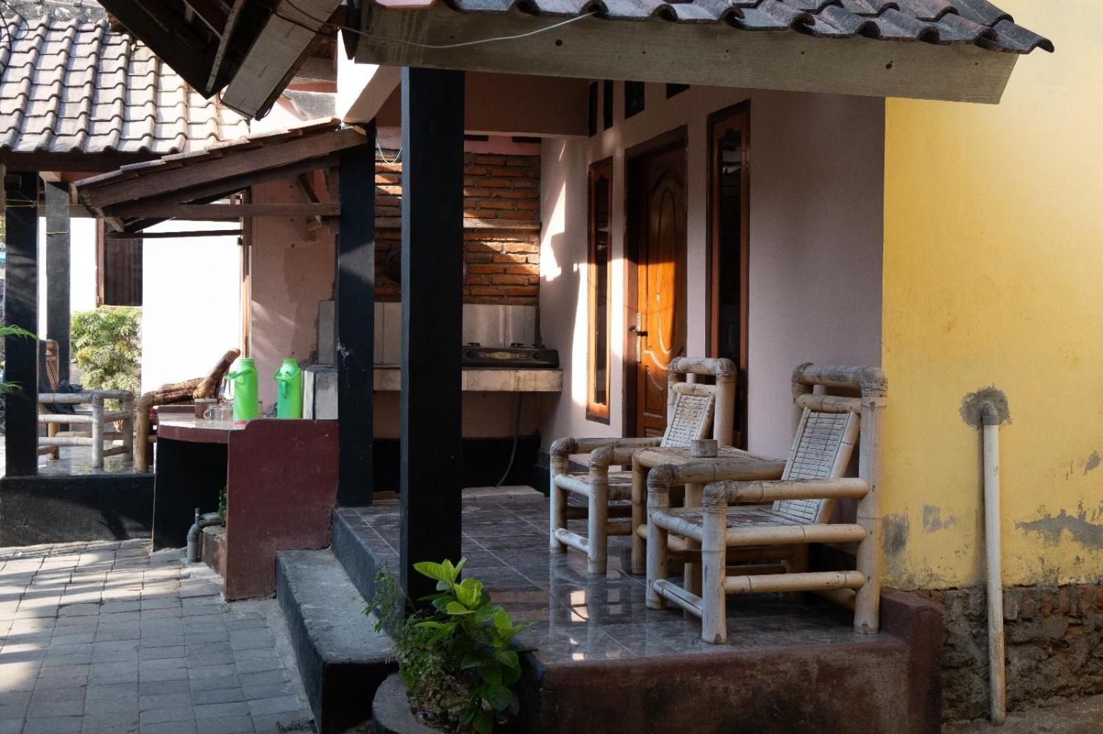 Ramdan Homestay Kuta  외부 사진