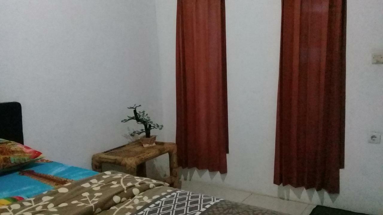 Ramdan Homestay Kuta  외부 사진